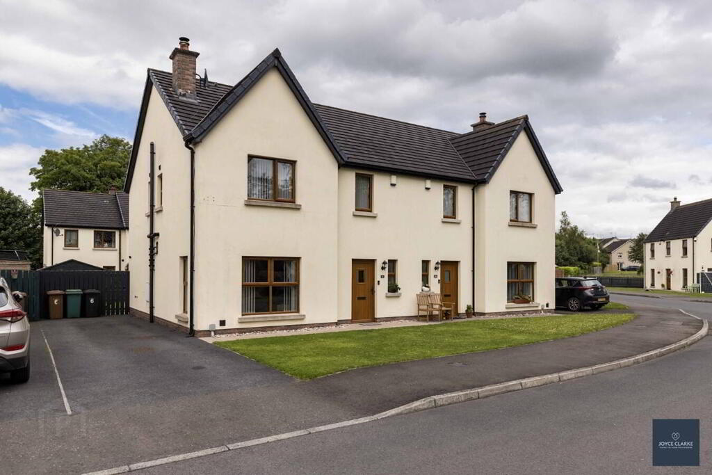 6 Nicholson Green, Donaghcloney, BT66 7UY
