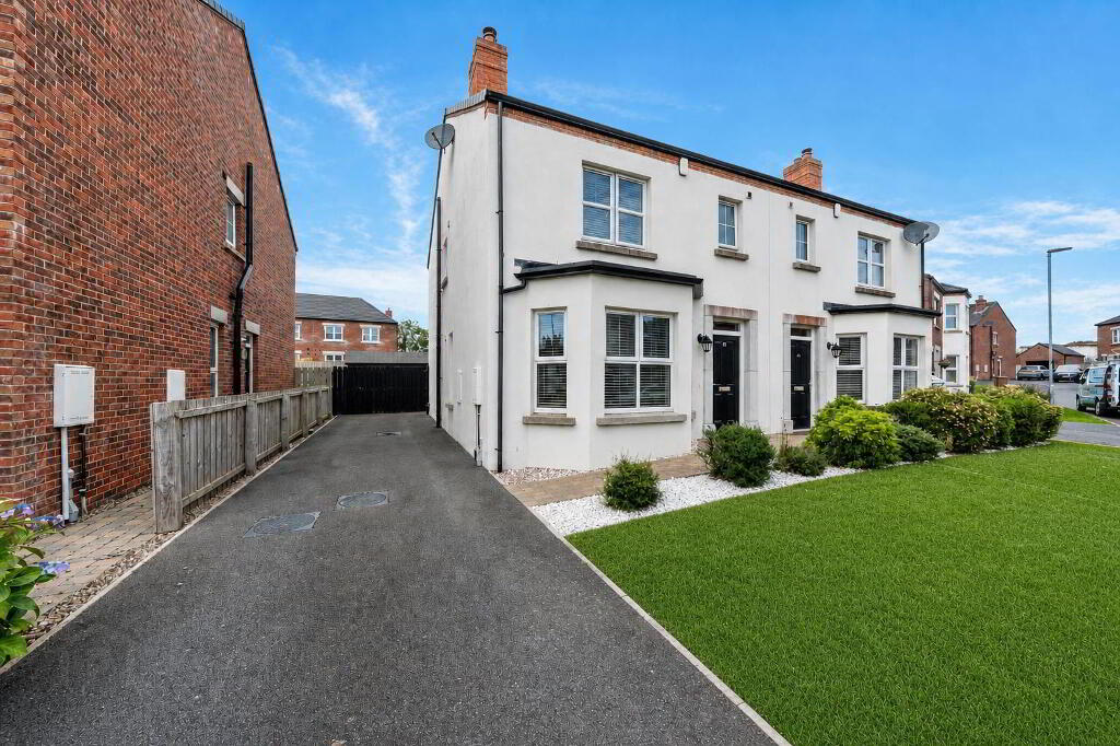 38 Prince Regent Park, Newtownards, BT23 7FT