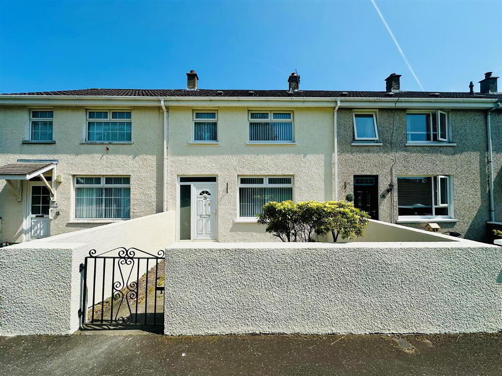 26 Tulleevin Drive, Rathfern, Newtownabbey, BT36 6BN