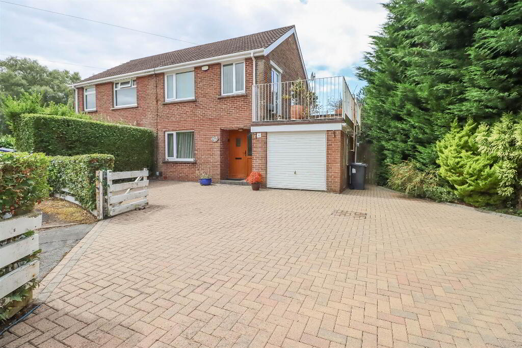 6 Grahamsbridge Park, Dundonald, Belfast, BT16 2DE