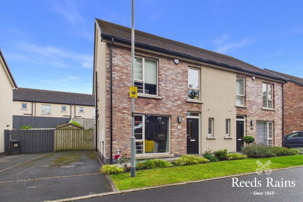 24 Woodbrook Walk, Lisburn, BT28 2ZY
