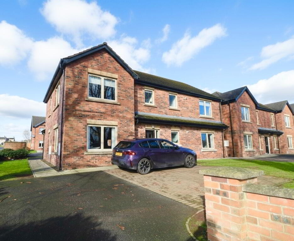 10 Woodland Grove, Ballymena, BT43 6WJ
