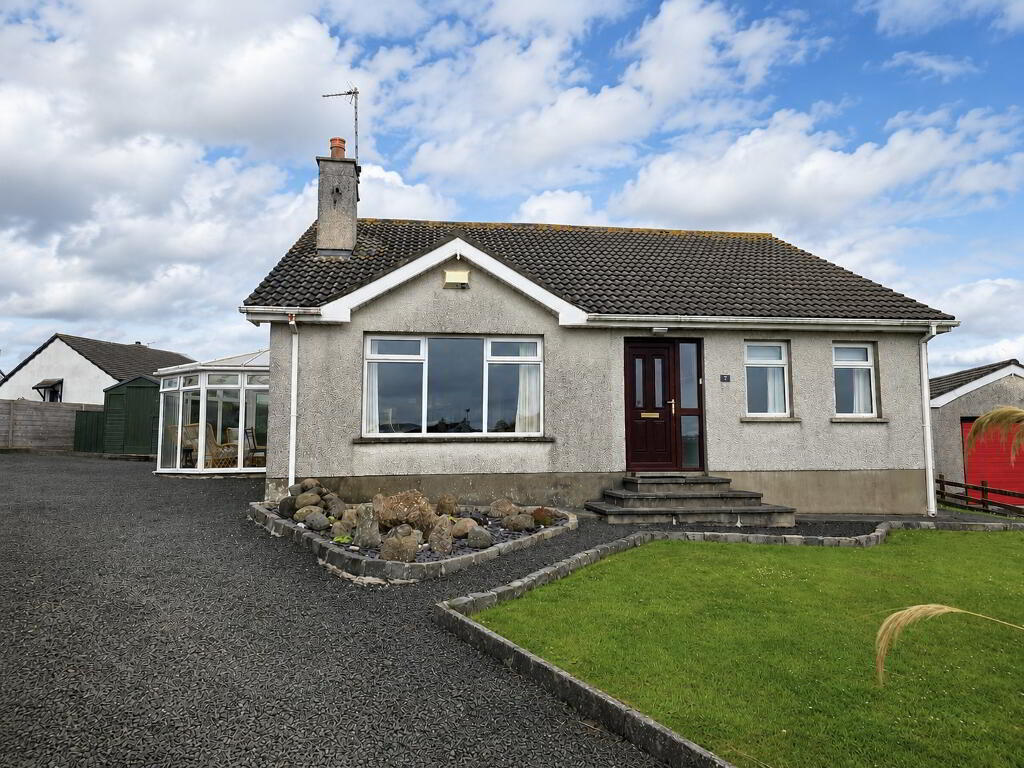 37 Ballintrae Park, Bushmills, Portballintrae, BT57 8YN