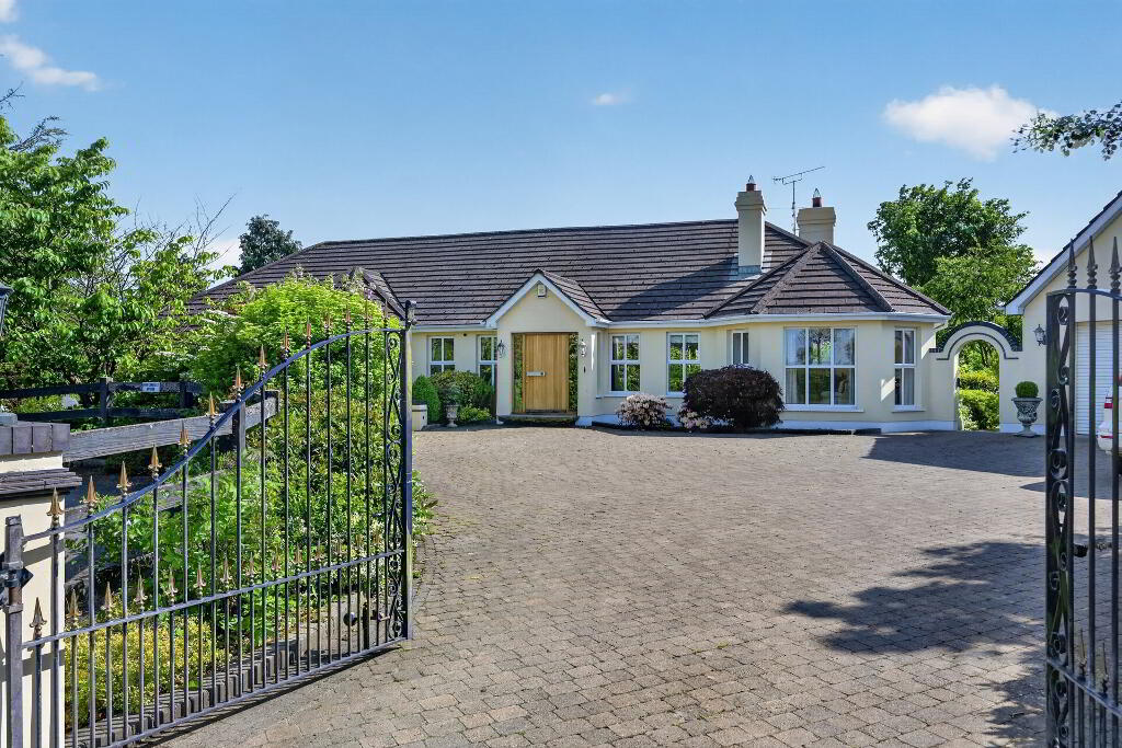106 Drumnaconagher Road, Crossgar, BT30 9JJ