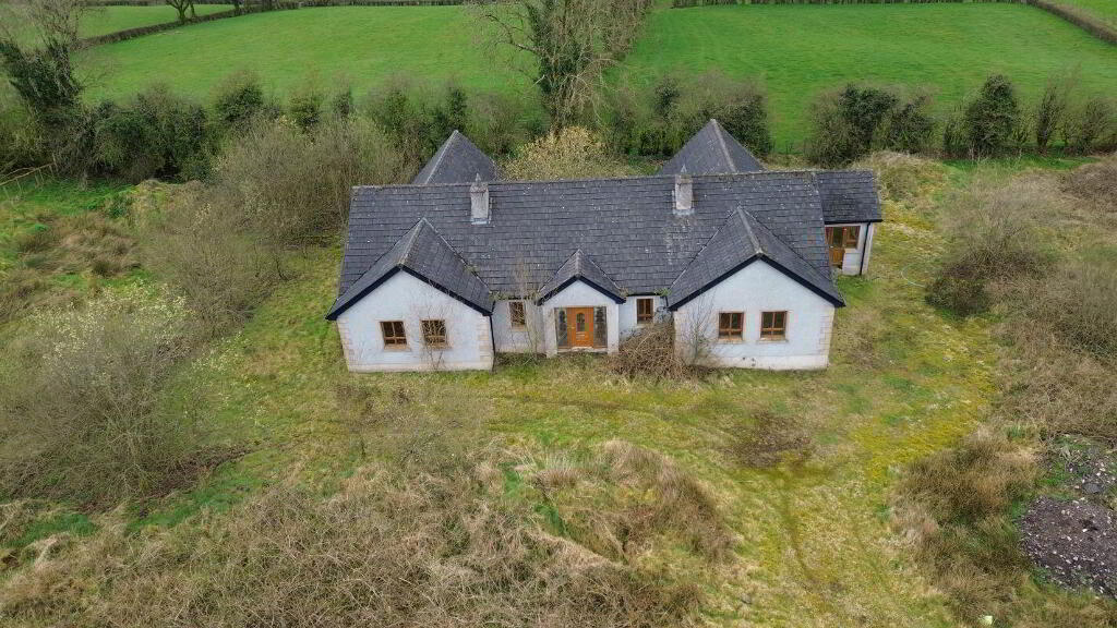 (Lot 21) 7 School Road, Omagh, BT78 2RP