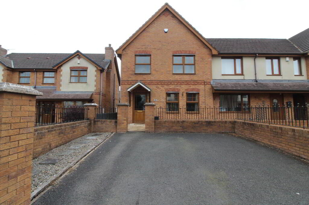8 Laurelhill, Newtownabbey, BT36 5SZ