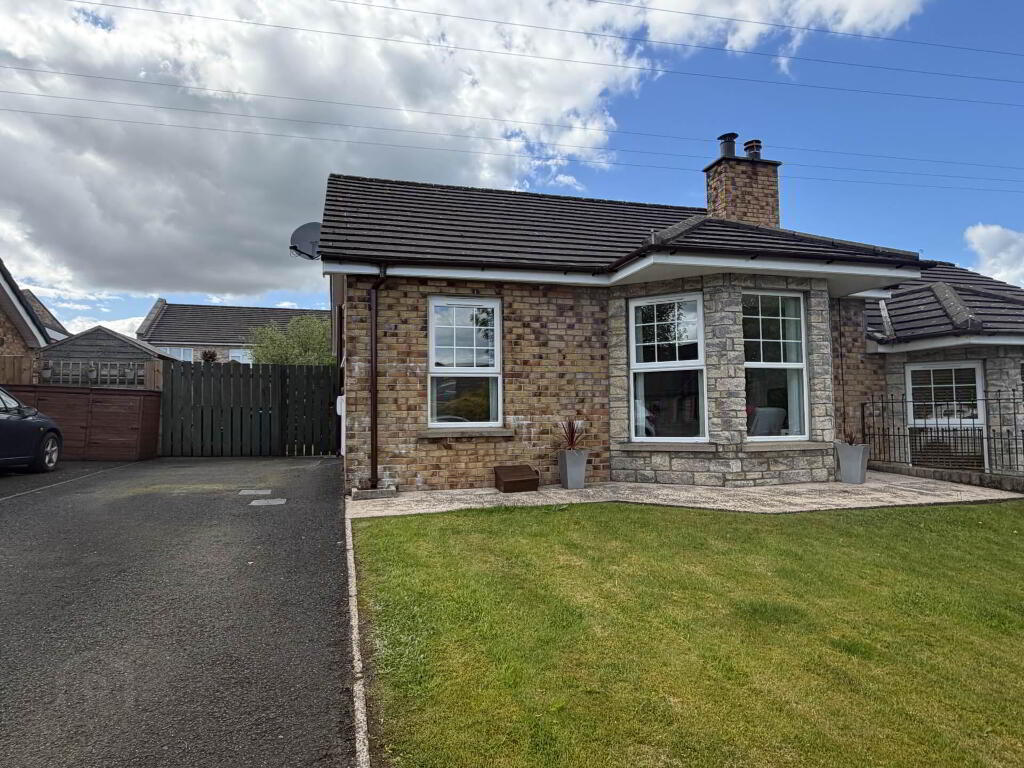 9 Walnut Close, Larne, BT40 2WR