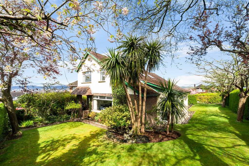 Hillcrest, 14 Casaeldona Park, Belfast, BT6 9RB