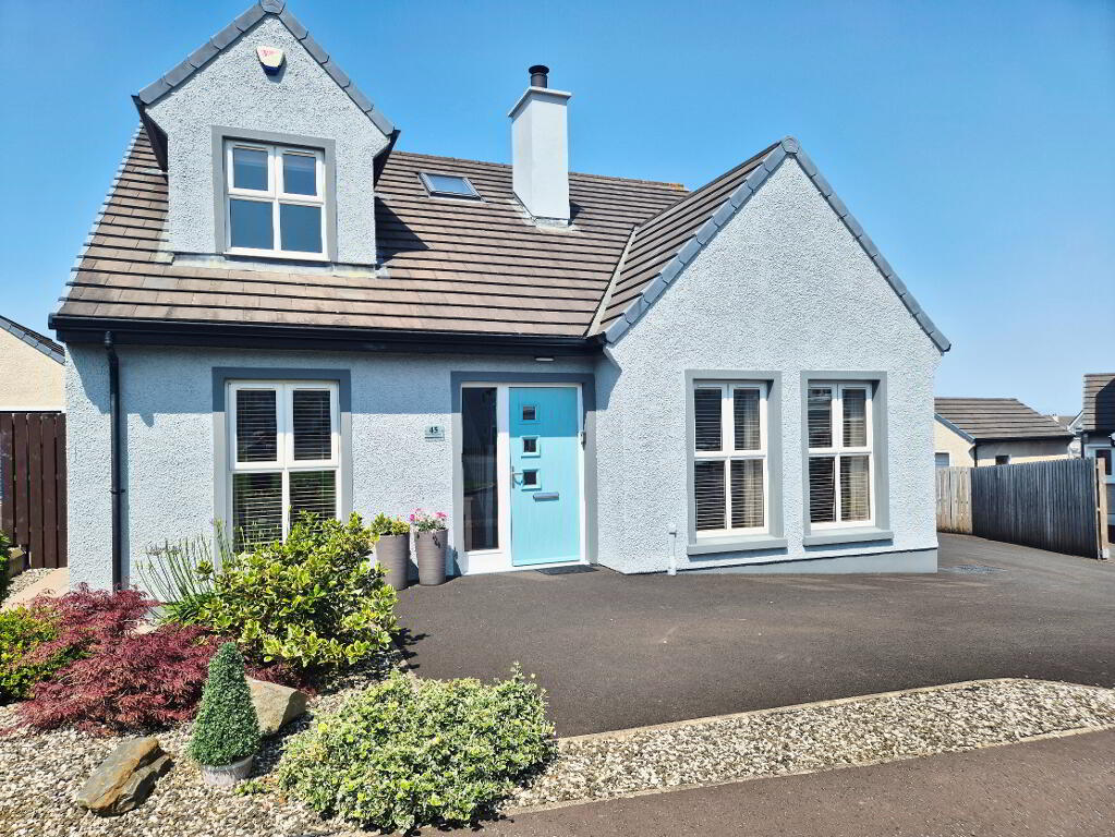 45 Magheraboy Avenue, Portrush, BT56 8GW