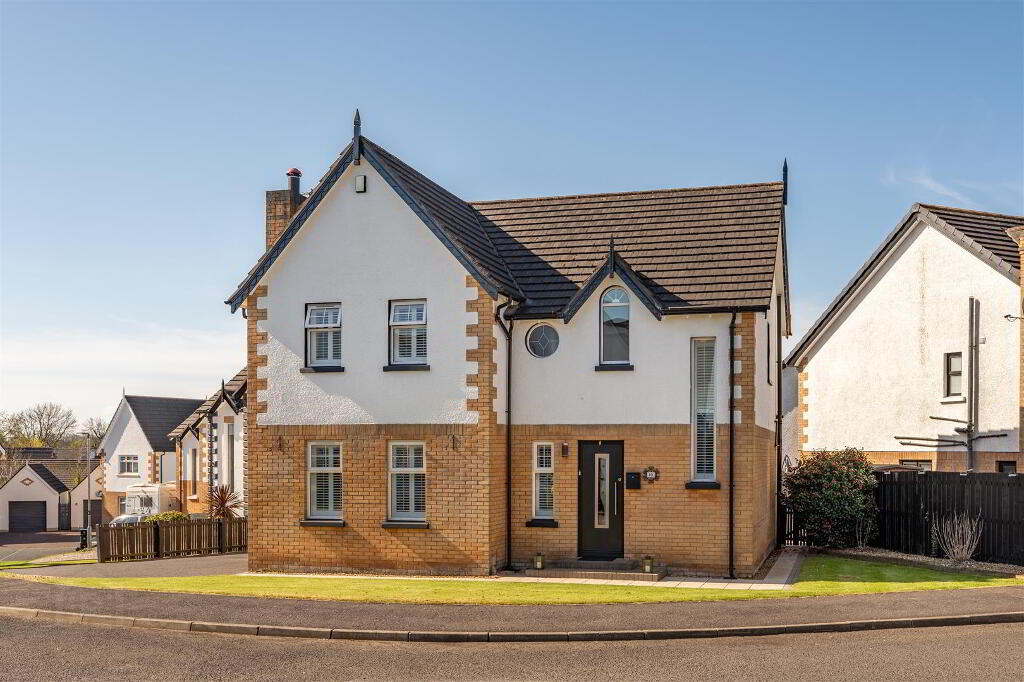 10 Edgewood Court, Antrim, BT41 4PG