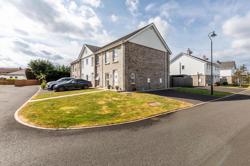 51 Second Avenue Rivenwood, Newtownards, BT23 8AE