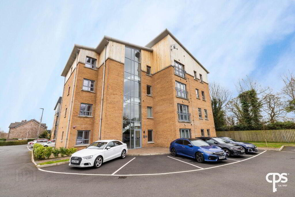 94 The Rose Garden, Dunmurry, Belfast, BT17 9GY