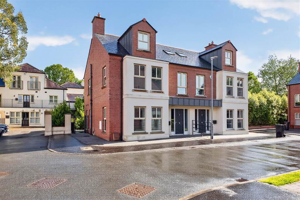 4 Montpelier Park, Malone Road, Belfast, BT9 5RS