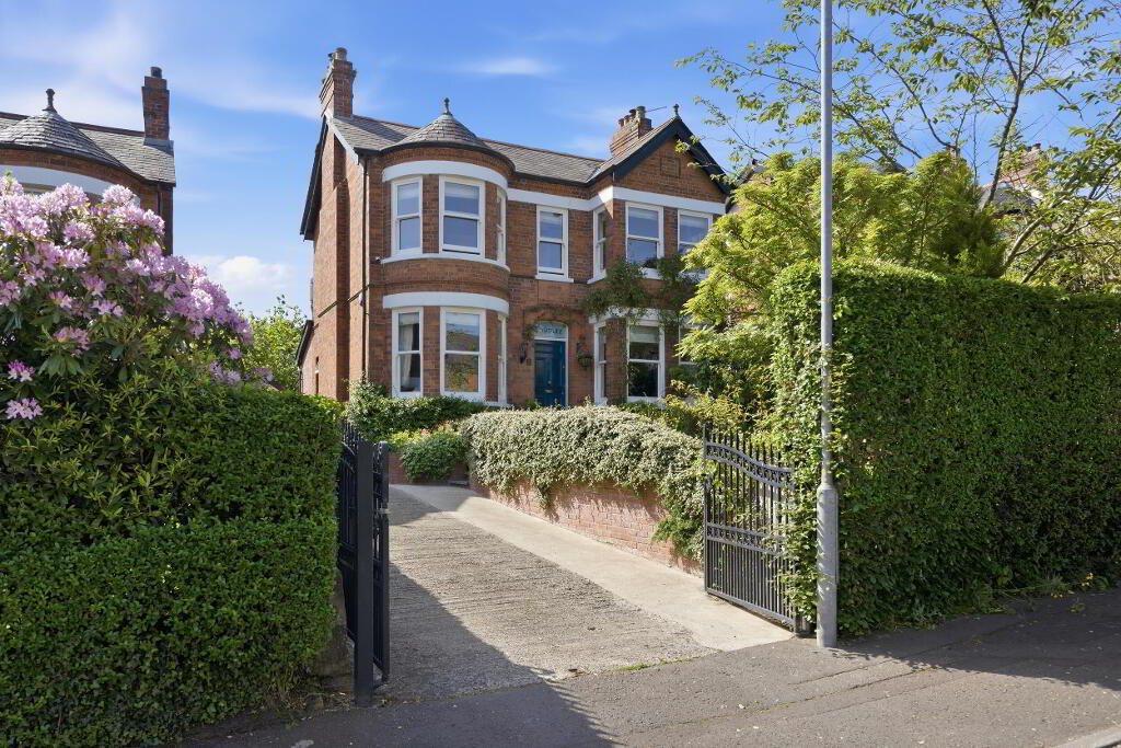 Culmore, 8 Everton Drive, Rosetta, Belfast, BT6 0LJ