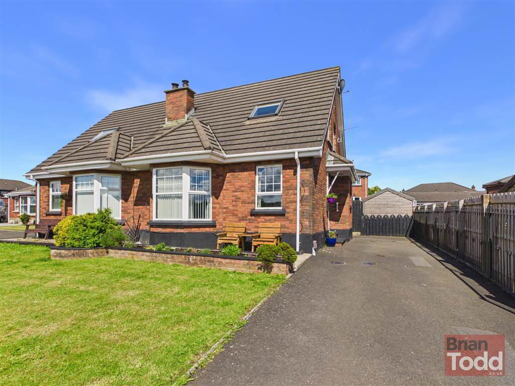 Walnut Road, Larne, BT40 2WD