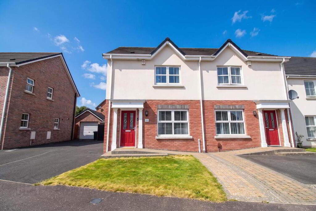 124 Farm Lodge Park, Greenisland, Carrickfergus, BT38 8YB