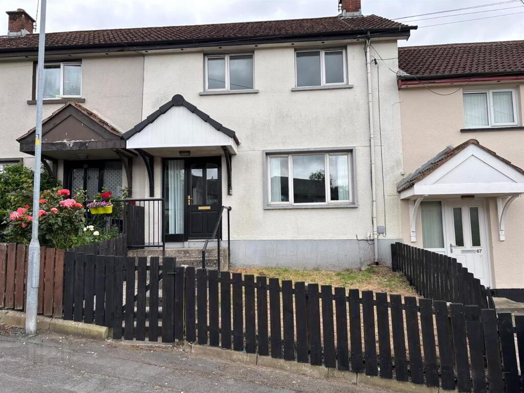 68 Meadowlands, Downpatrick, BT30 6HG