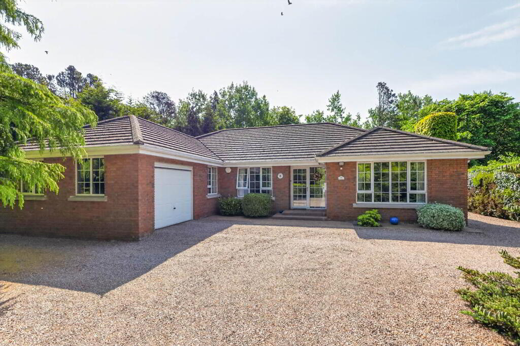120 Halftown Road, Newport, Lisburn, BT27 5RF