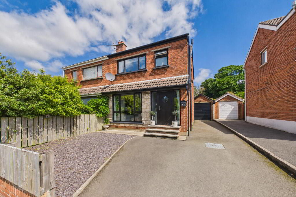 10 Bowland Heights, Newtownards, BT23 8SA