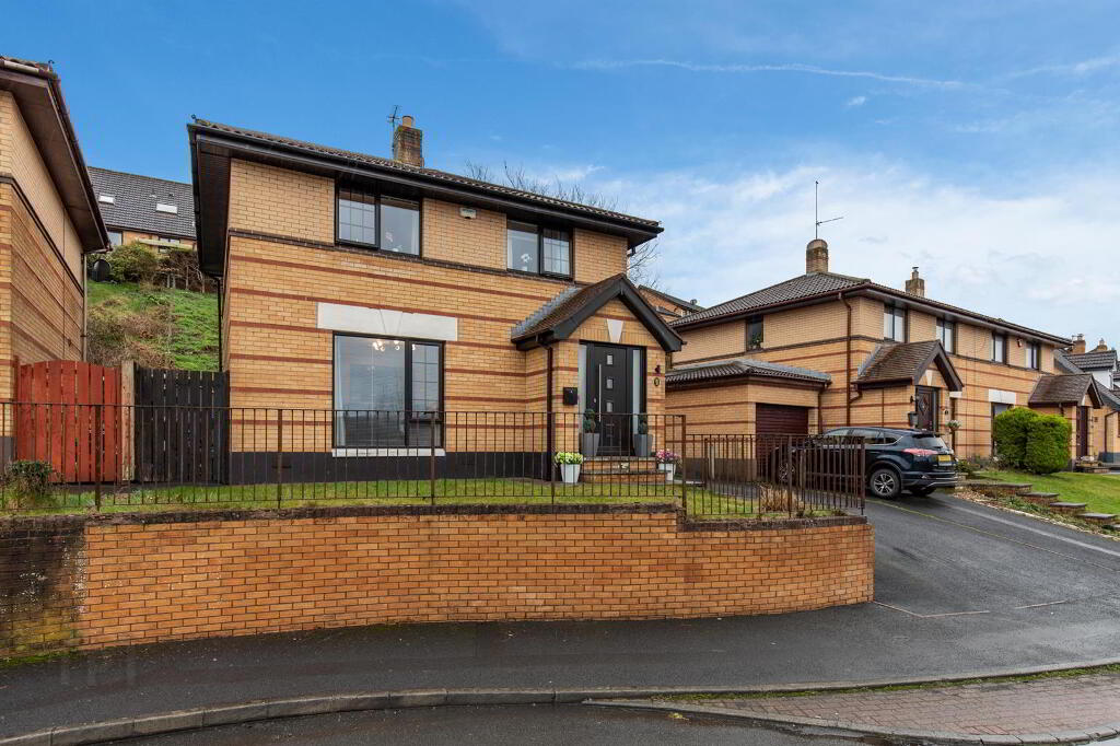 33 Old Mill Park, Dundonald, Belfast, BT16 1WF