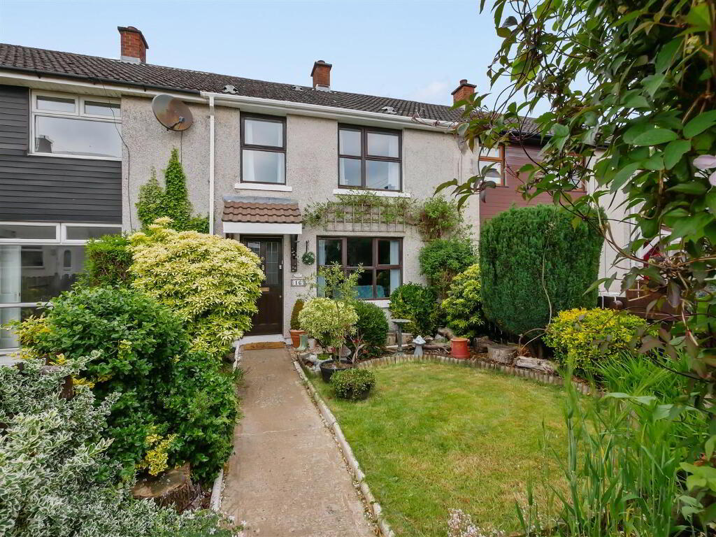 16 Killynether Gardens, Belvoir Park, Belfast, BT8 7FH