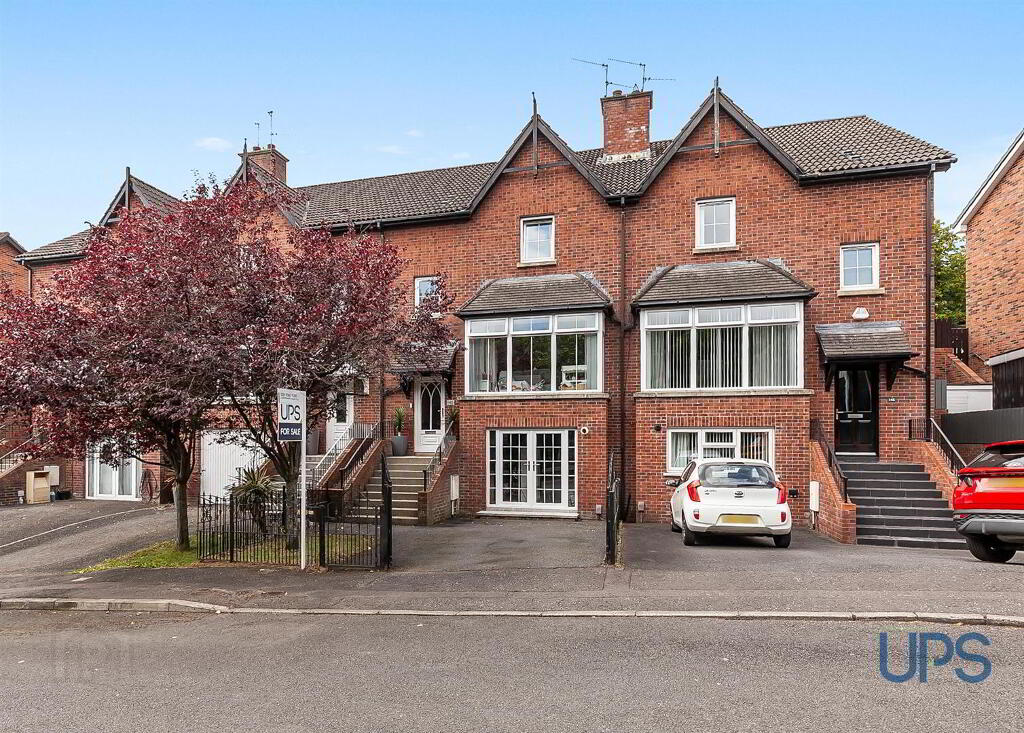 145 Lagmore Glen, Stewartstown Road, Dunmurry, Belfast, BT17 0WB