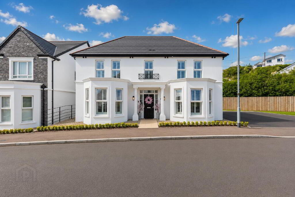 6 Brynmor Park, Newtownards, BT23 7JN