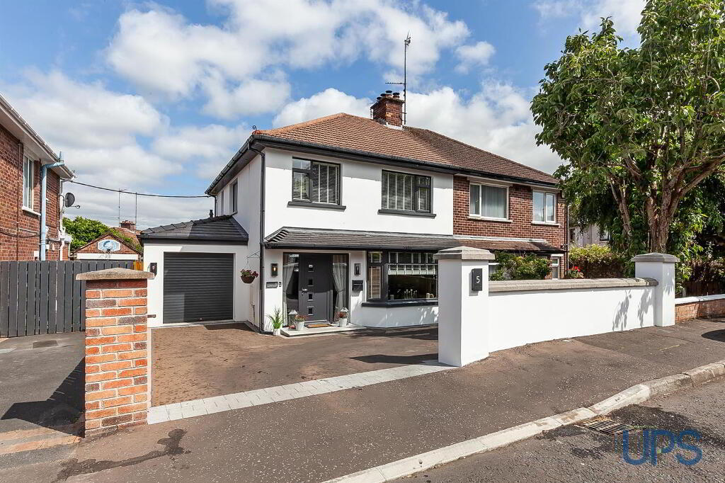 5 Killeaton Crescent, Dunmurry, Belfast, BT17 9HB