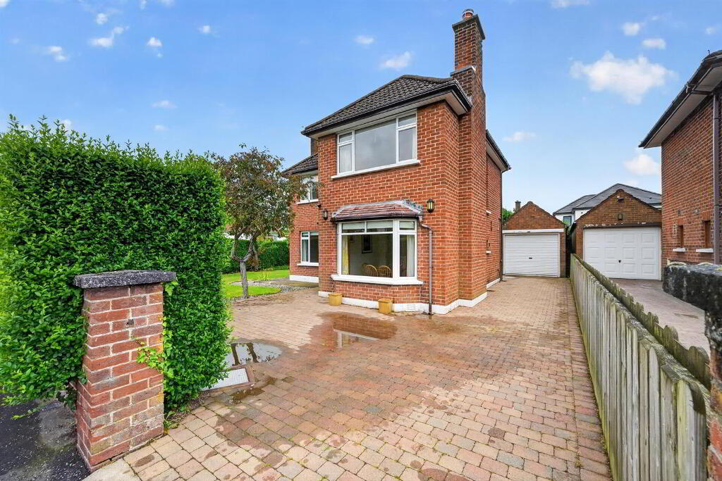 33 Dorchester Park, Belfast, BT9 6RJ