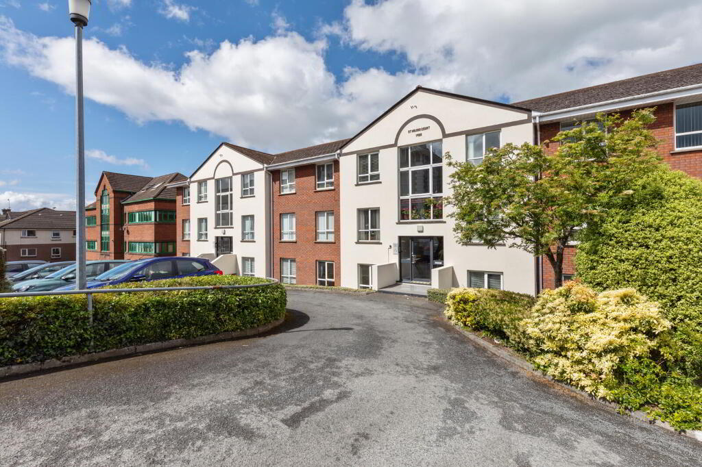 11 St. Helens Court, High Street, Holywood, BT18 9SS