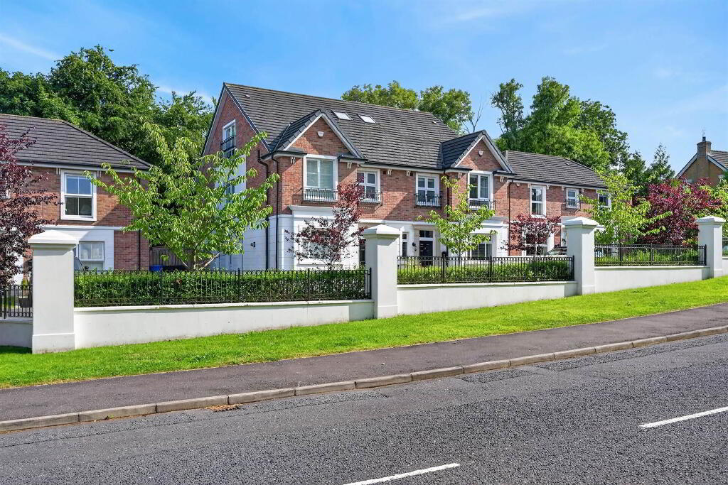 17 Seahill Road, Holywood, BT18 0DA