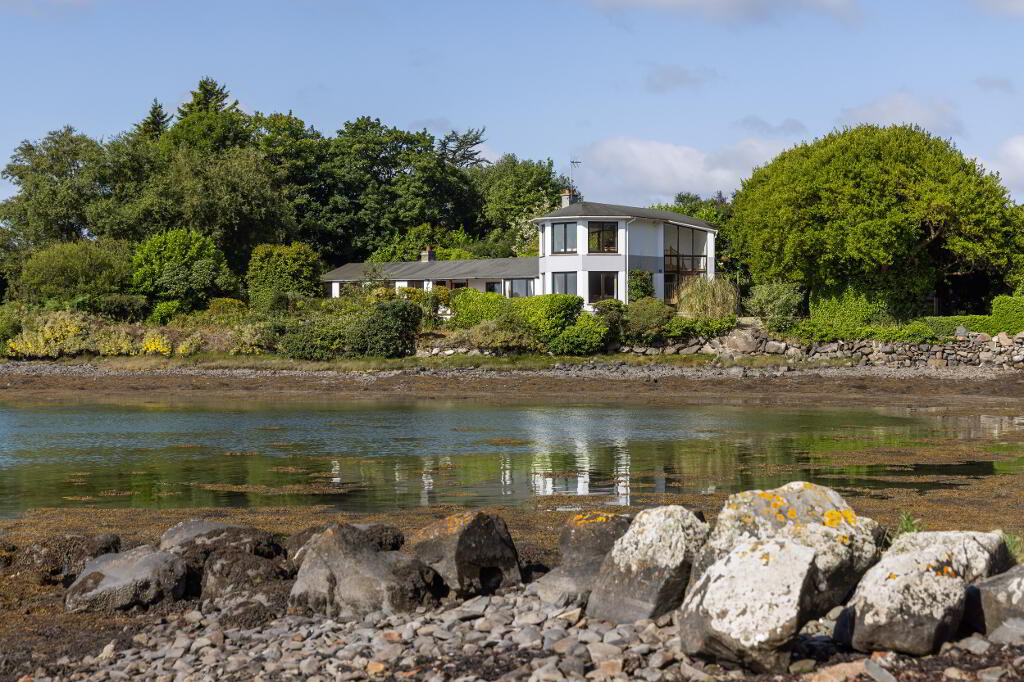 Knockcree House, 8 Mahee Island, Comber, BT23 6EP