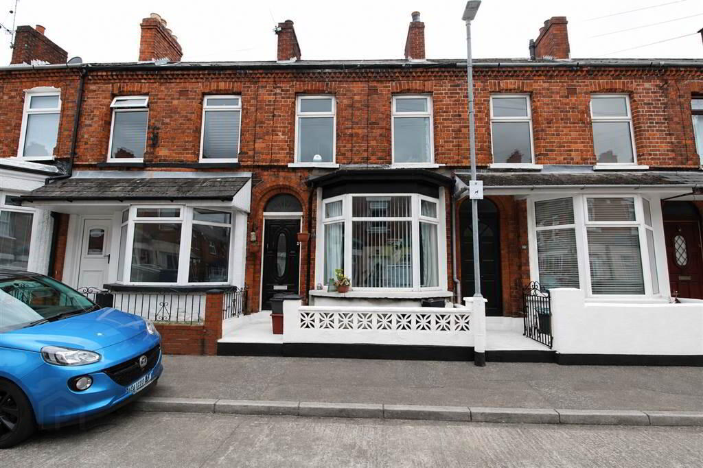 24 Dunraven Avenue, Belfast, BT5 5JR