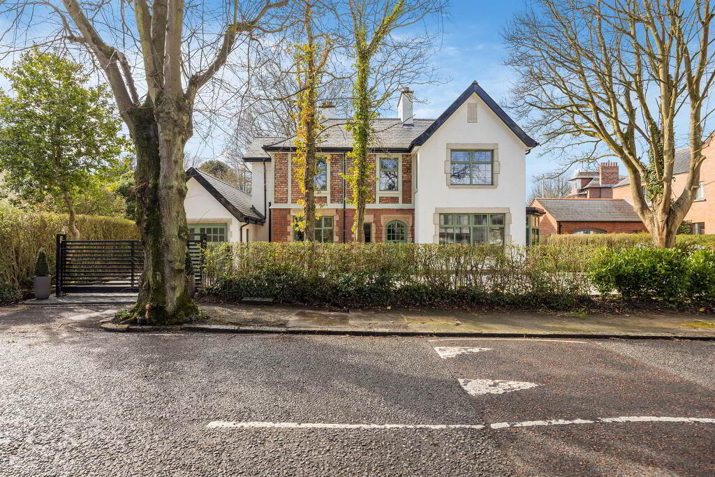29 Myrtlefield Park, Malone, Belfast, BT9 6NF