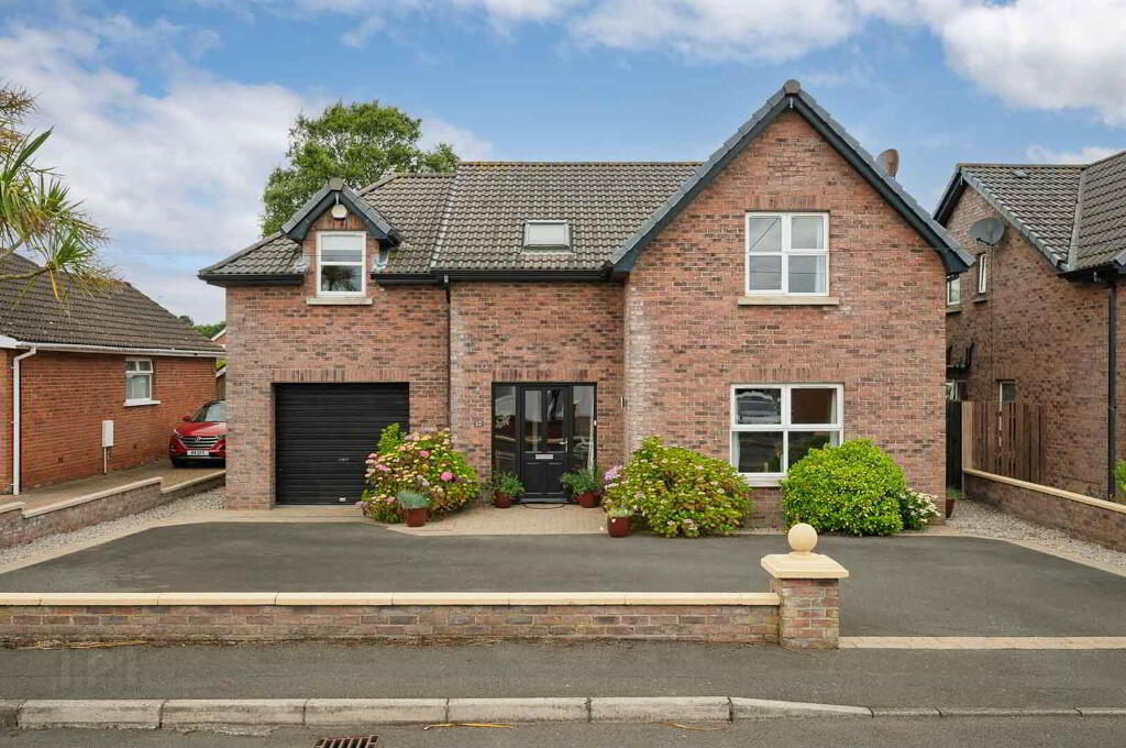 12 Greenridge Park, Off Bayview Road, Bangor, BT19 6AN