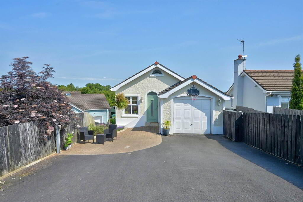 222 Bangor Road, Seahill, Holywood, BT18 0JF