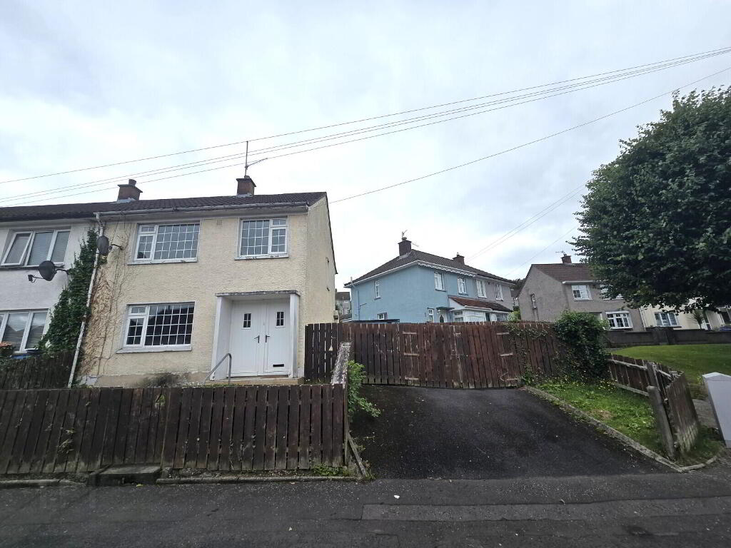 80 Drumalane Park, Newry, BT35 8AT