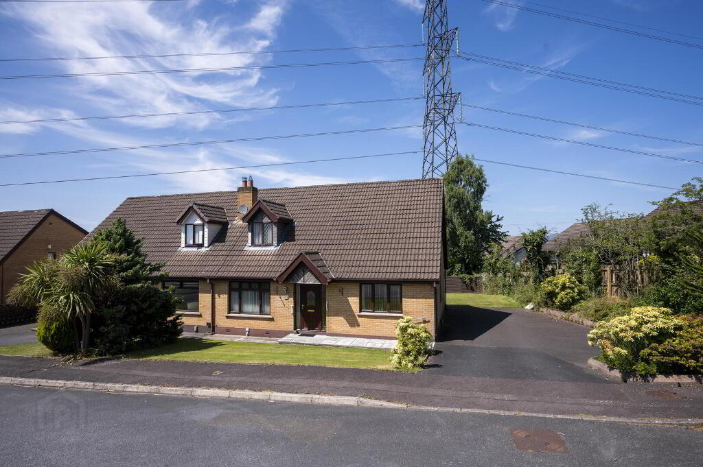47 Laurelgrove Dale, Belfast, BT8 6ZE