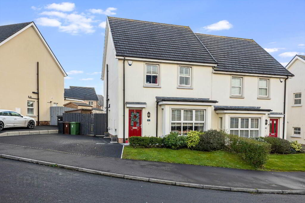 6 Ayrshire Manor, Lisburn, BT28 2GJ
