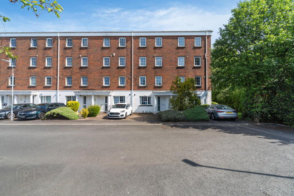 9 Fortwilliam Grange, Belfast, BT15 4AU