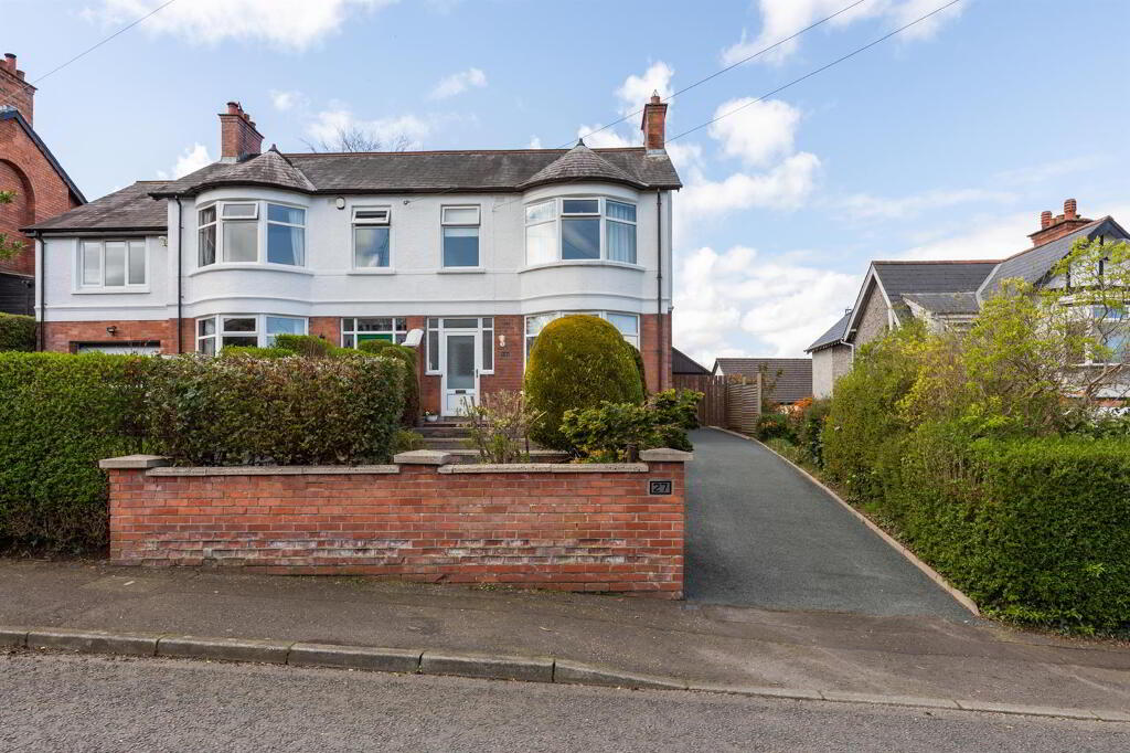 27 Knockvale Park, Belfast, BT5 6HJ