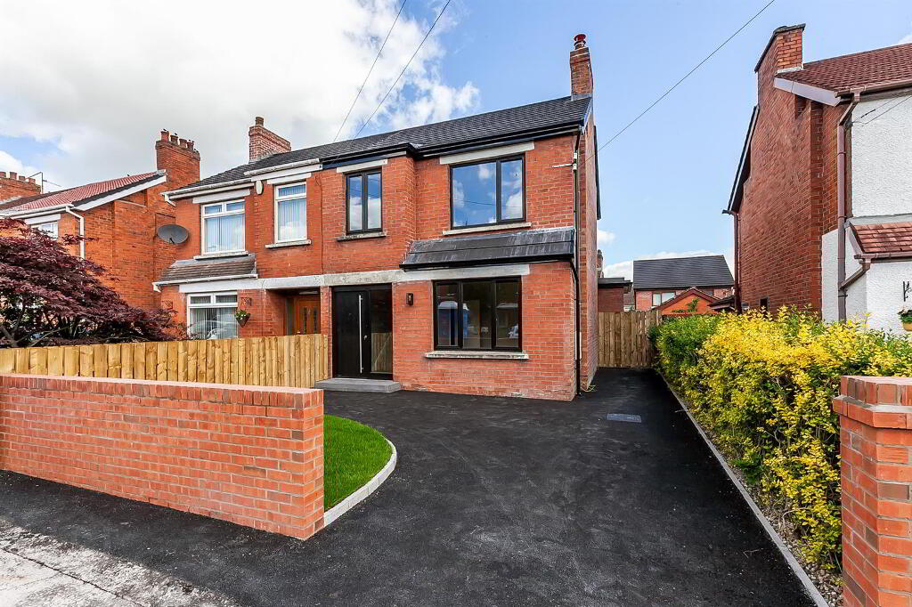 9 Ashton Avenue, Finaghy Road North, Belfast, BT10 0JR