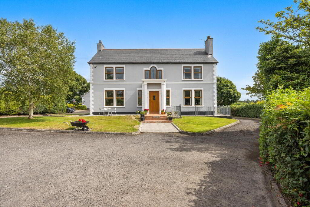 103 Belfast Road - House With Land, Saintfield, BT24 7HE