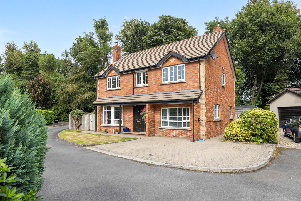 5 Campbell Chase, Ballyhackamore, Belfast, BT4 3PE