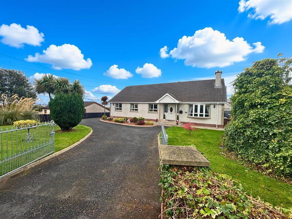 42 Foyle Avenue, Greysteel, Derry / Londonderry, BT47 3EB