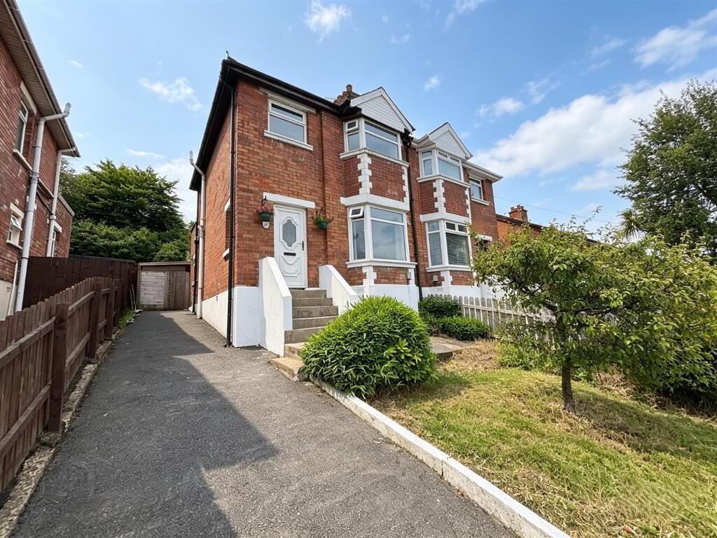 80 Carrs Glen Park, Belfast, BT14 8HF