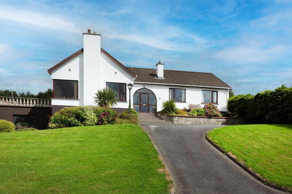 18 Dunnwood Park, L'Derry, BT47 2NN