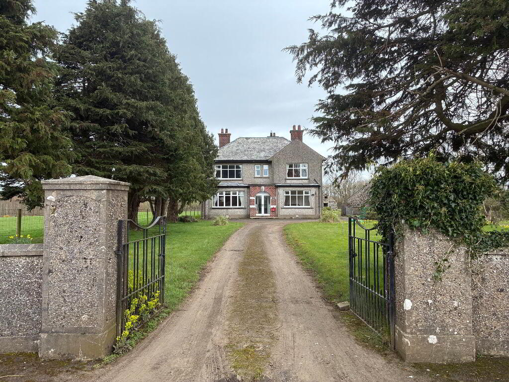 SMALLHOLDING Islandmore House, 136 Gracehill Road, Ballymoney, BT53 8LY