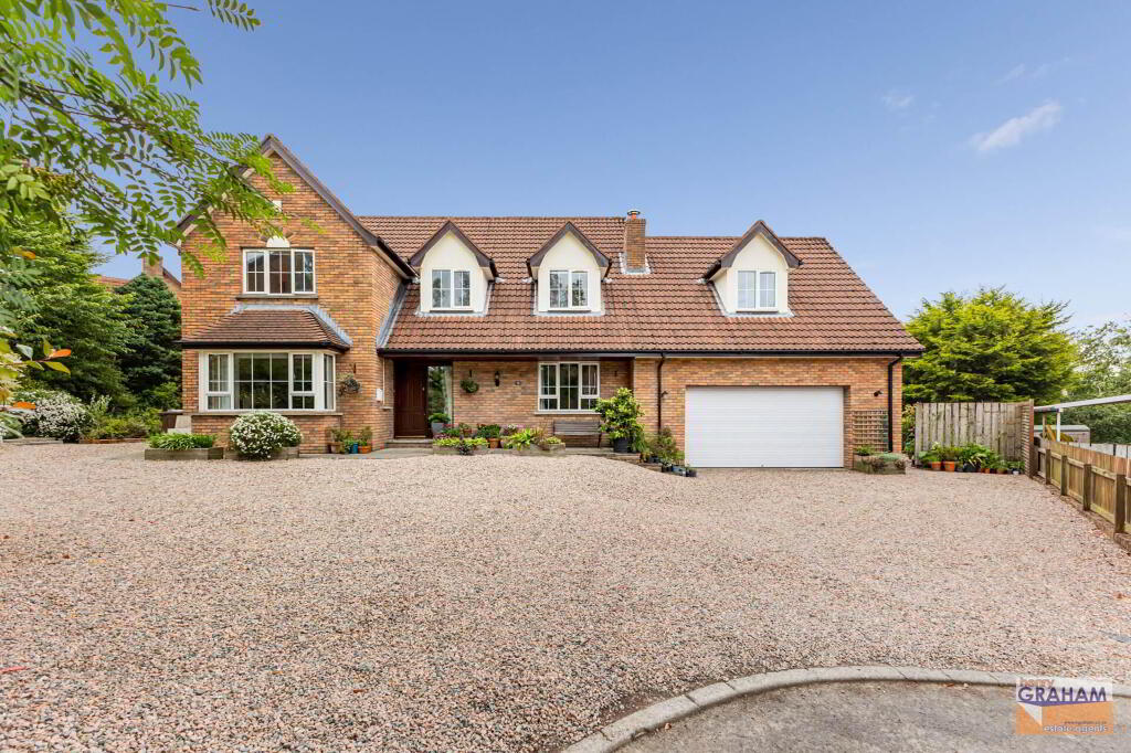 16 Thornhill Gardens, Lisburn, BT28 3EQ