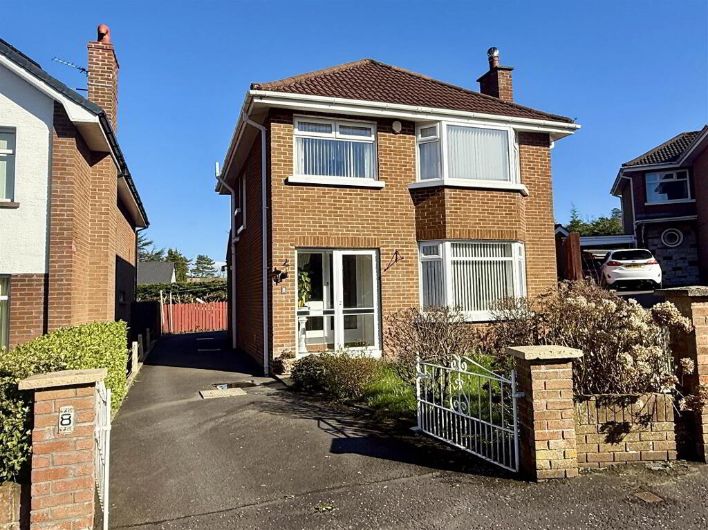 8 Willowbank Crescent, Belfast, BT6 0NX